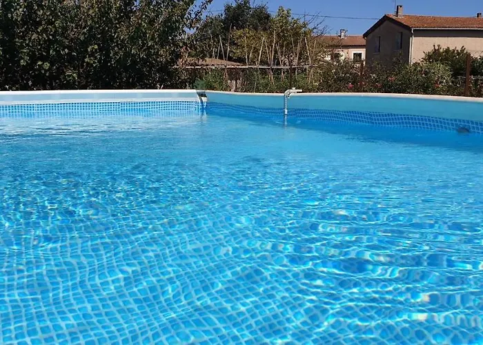 Location Saisonniere * Coursan